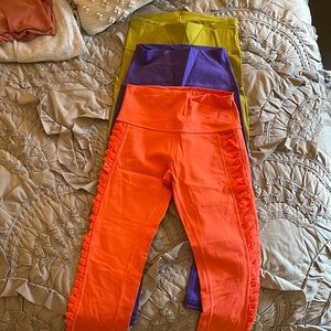 Set of 3 Lululemon cropped leggings - all size 6